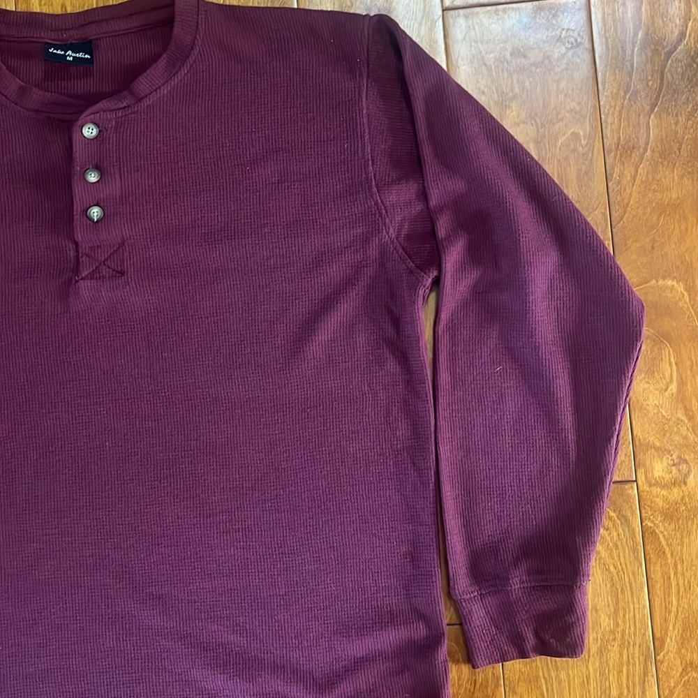 Jake Austin Men's Purple Henley 3-Button Waffle Design Shirt Size Medium Casual - Picture 3 of 5